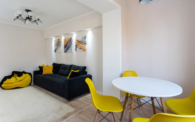 Апартаменты Senate Square