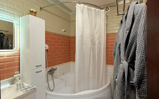 Апартаменты Уютные трехкомнатные с видом на парк Краснодар