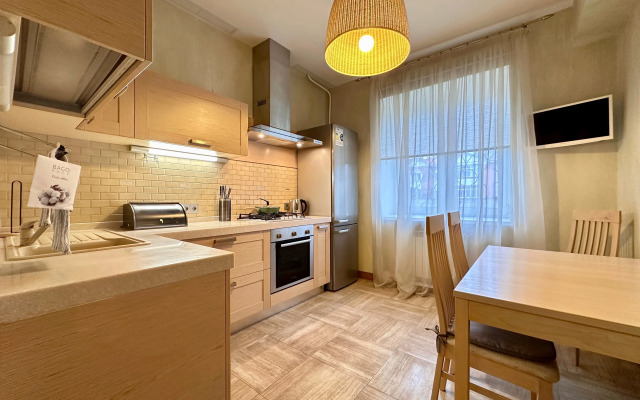V Poselke Pesochny Flat