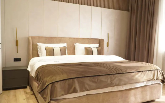 Golden Dragon Hotel & Spa