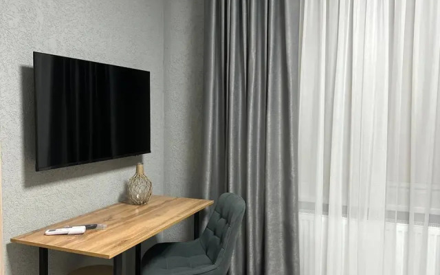 Dlya Chetyreh Gostey Ryadom s Aeroportom Apartments