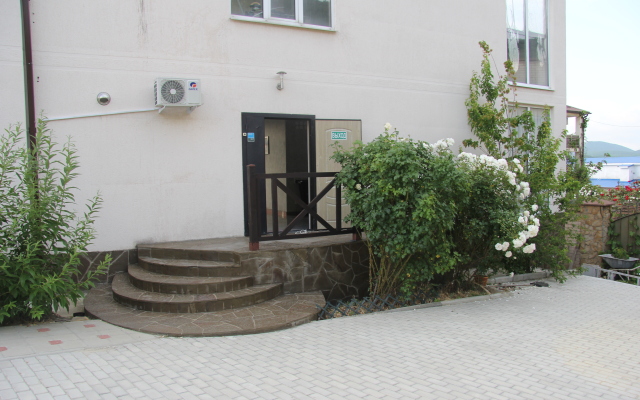 MarVik Guest House