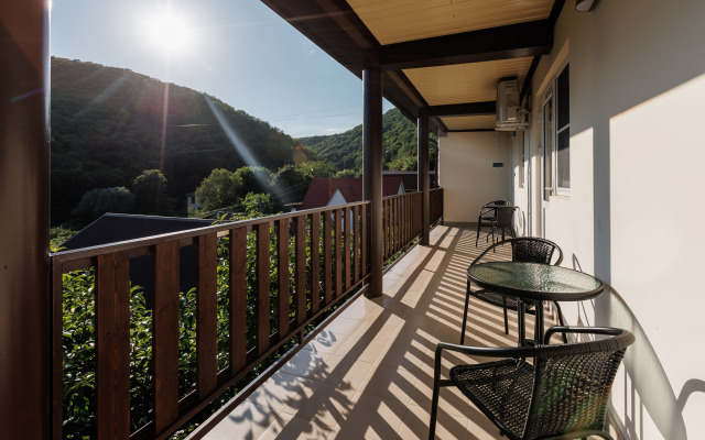 Limonad Guest House