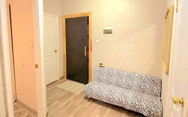 Апартаменты на Пилотов 12