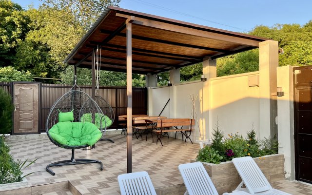 Green Line Guest House