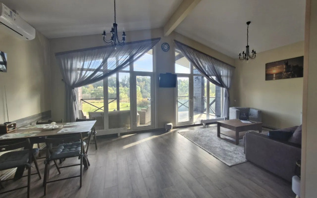 Частный дом по улице Центральной