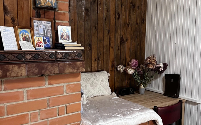 Chetyrekhkomnatnaya Dacha 120 M² Private House