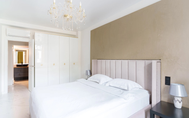 Lyuks v Starom Gorode Flat