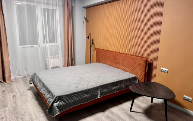 Na Ploschadi Pobedy Apartment
