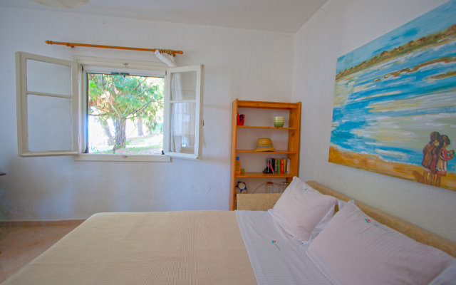 Barlee BeachFront House Metamorfosi Guest House