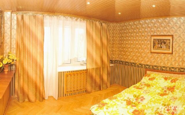 Preobrazhenskaya 82k1 Apartments
