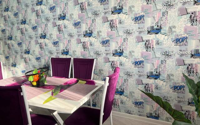 2 na Prospekte Kunaeva 7 Apartments