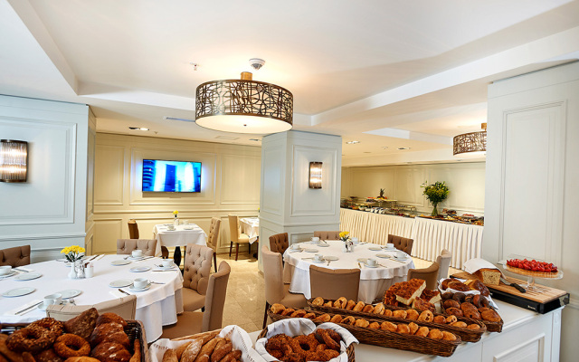 Renata Boutique Hotel