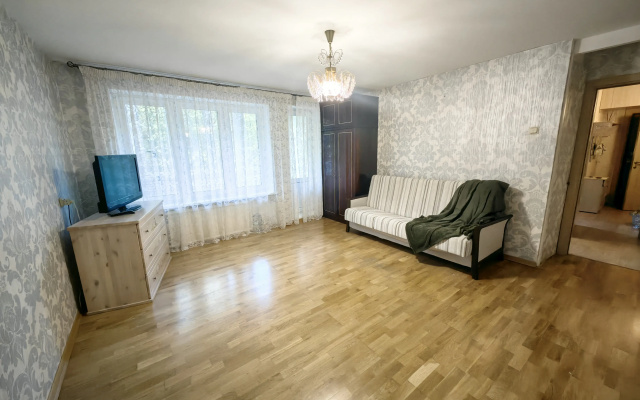 Квартира Уютная двухкомнатная