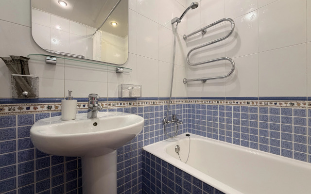 3-Komnatnye Homeapart Nemiga 12 Apartments