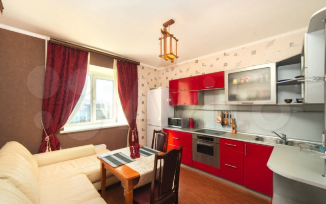 1 komnatnay kvartira ulica 50 let Oktyabrya 1A Flat