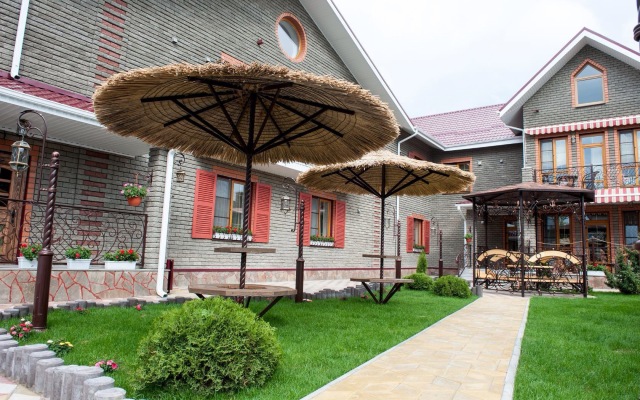Yakor Fishing-Hunting Hotel