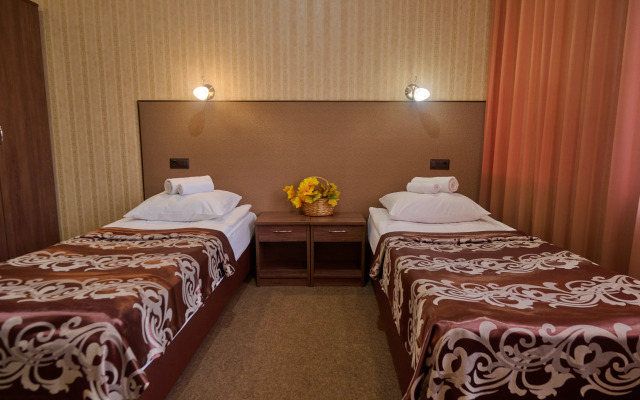Zima Hotel