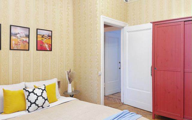 Chetyrekhkomnatnaya Natali Apart V Tsentre Moskvy Flat