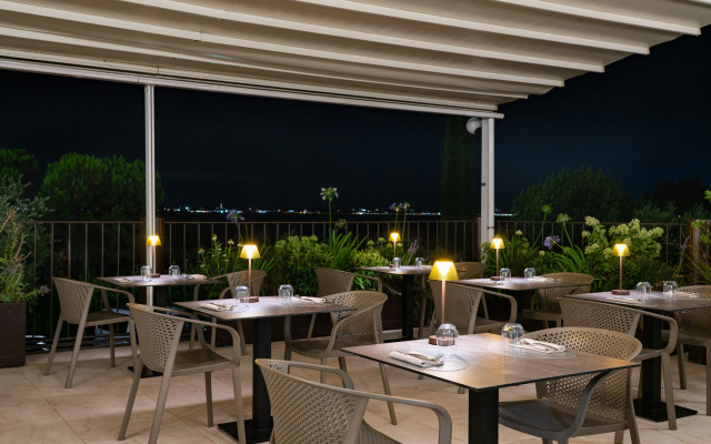 Отель AHG Riva Del Sole Hotel - Adults Only