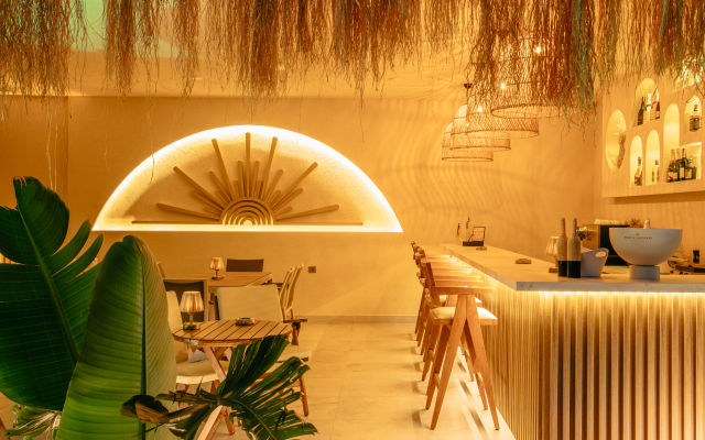 Los Suites Apartment Hotel