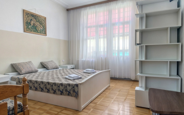 Lazur Allama Group Guest house