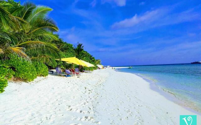 Viluveli Beach Maldives Hotel