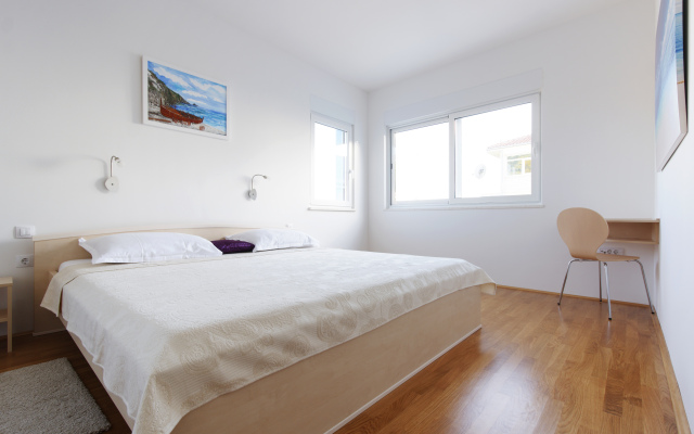 Mermaid Podstrana Villa
