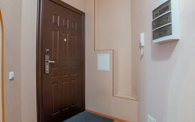 Апартаменты Бажова 68