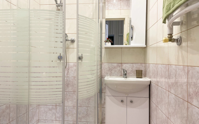 Rayskaya Ptashka Apartments