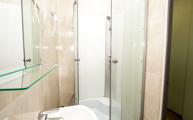 Aday S Otdelnym Vykhodom Na Ulitsu Apartments
