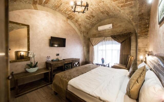 Passage Boutique Hotel