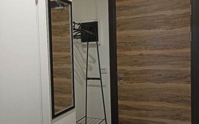 Loft V Otele Na Lomonosovskoy Apartments