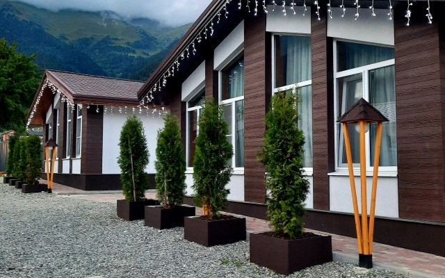 Nur House Hotel