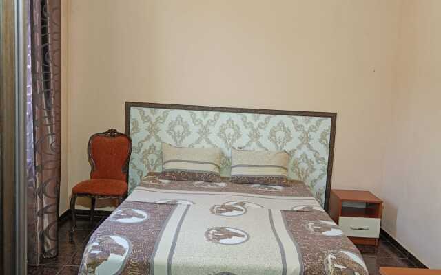 San Tina Guest house