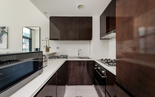 Stylish 1br at Damac Merano Tower with Great View Apartments