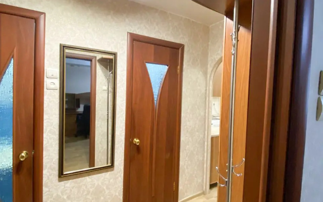 Квартира Однокомнатная в Районe Сeмь Ветров