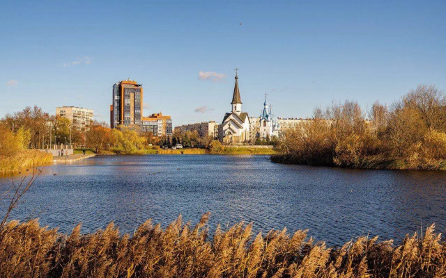 Uyutniye 1-Komnatniye S Vidom Na Park Apartments