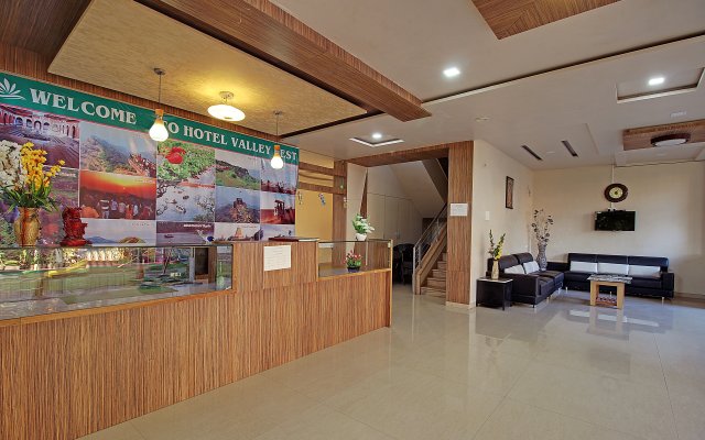 Valley Nest Hotel