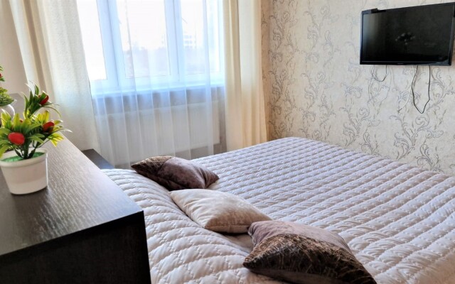 Квартира Краснозвездная 33