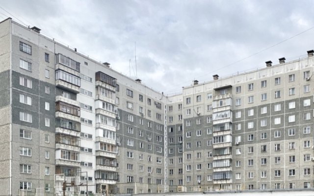 Na Salyutnoy, 21 Apartments