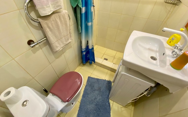 Апартаменты Статус на Кирова 10 в Ялте 2