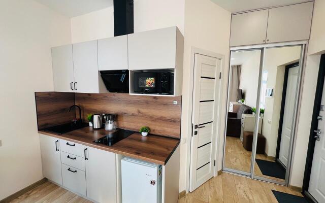 S Balkonom Apartments