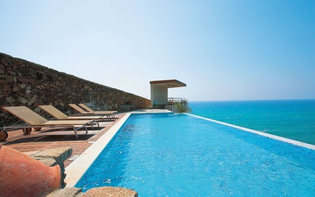 Aquamarine Villa