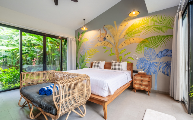 Chakola with Koi Pond Villa