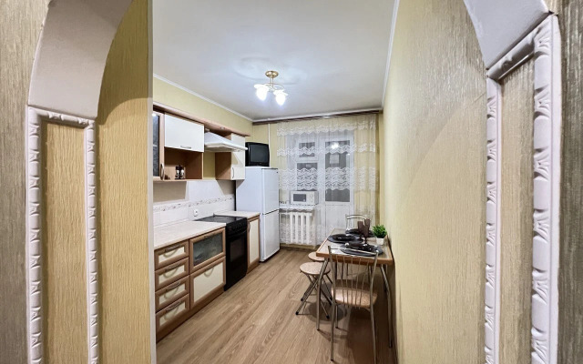 Na Naugorskom Shosse 76 Flat