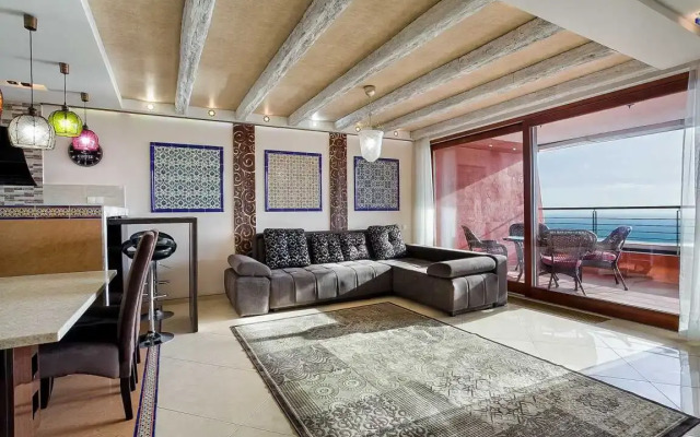 Surname Deluxe Apartments 23