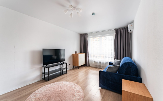 Квартира Современная у Метро Молодежная