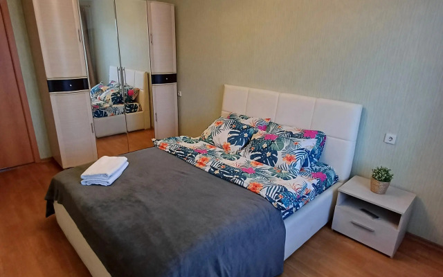 Chayka House na Volzhskaya Naberezhnaya d.21 Apartments