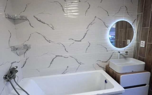 Na Ulitse Batayskoy 10a Private house